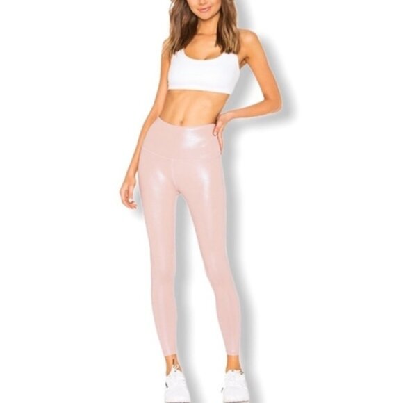 Beyond Yoga Pearlized High Waisted Midi Legging Brazen Blush Rose Shinny medium - Picture 6 of 8